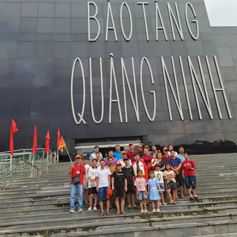 Bùi Văn Vệ - HT Trường THCS Khong Hin